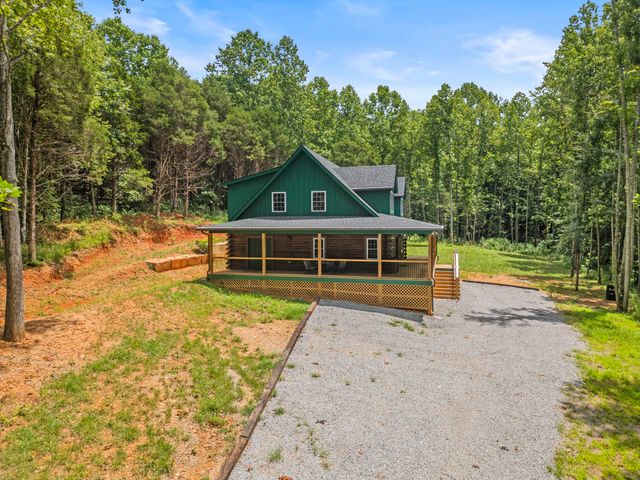 1068 Carl Perry Rd, Ashland City, TN 37015