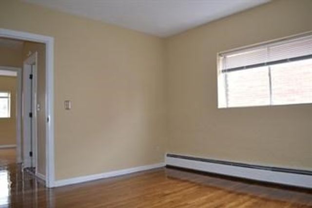 416 Belgrade Ave 46, Boston, MA 02132