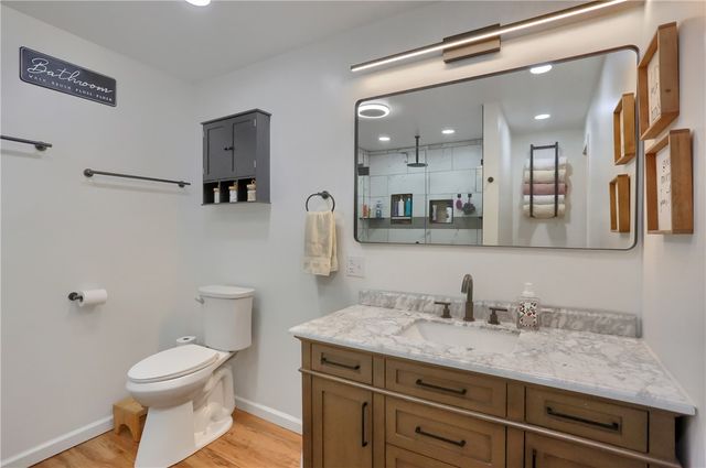 304 Orlando Ave, Neshannock Twp, PA 16105