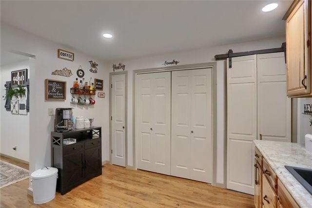 304 Orlando Ave, Neshannock Twp, PA 16105