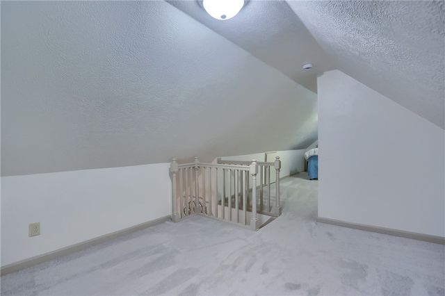 304 Orlando Ave, Neshannock Twp, PA 16105
