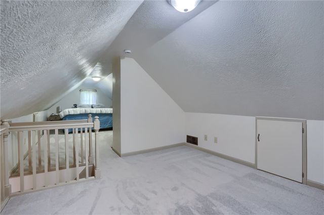 304 Orlando Ave, Neshannock Twp, PA 16105