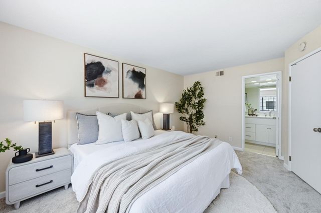 448 Costa Mesa Terrace A, Sunnyvale, CA 94085