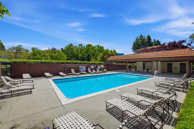 448 Costa Mesa Terrace A, Sunnyvale, CA 94085