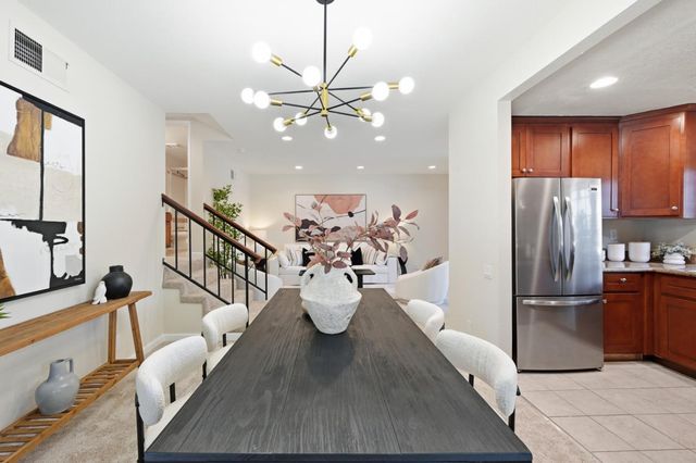448 Costa Mesa Terrace A, Sunnyvale, CA 94085