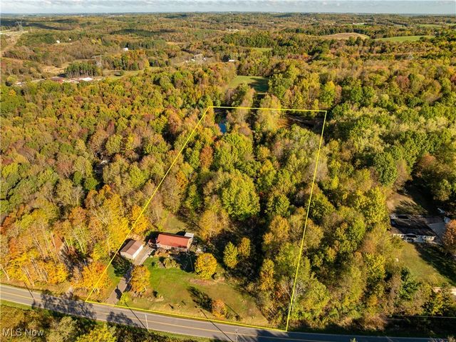 2501 Downing Street SW, East Sparta, OH 44626