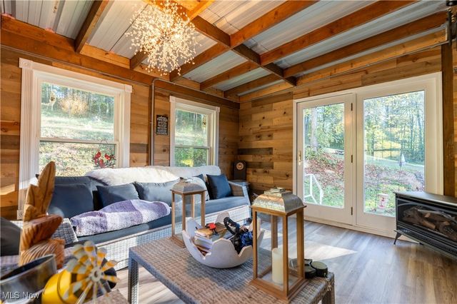 2501 Downing Street SW, East Sparta, OH 44626