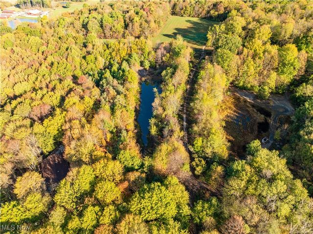 2501 Downing Street SW, East Sparta, OH 44626