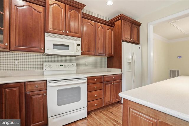 13056 HAWKINS CIR, Hagerstown, MD 21742