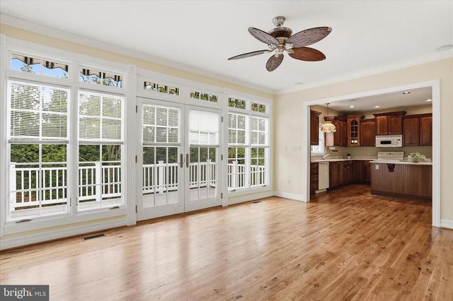 13056 HAWKINS CIR, Hagerstown, MD 21742