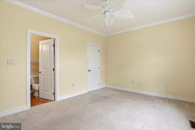13056 HAWKINS CIR, Hagerstown, MD 21742