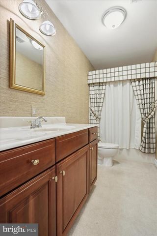 13056 HAWKINS CIR, Hagerstown, MD 21742