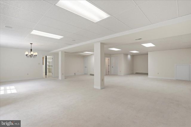 13056 HAWKINS CIR, Hagerstown, MD 21742