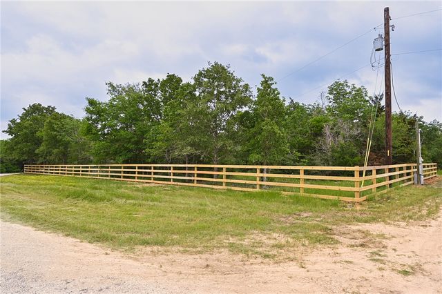 12411 Hopes Creek Road, College Station, TX 77845