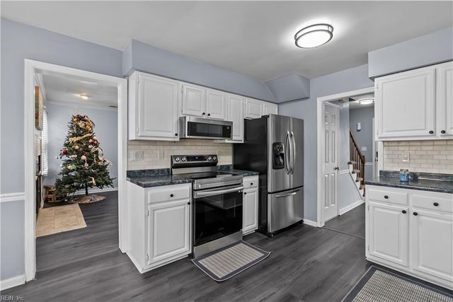 4276 Derby Wharf DR, Virginia Beach, VA 23456