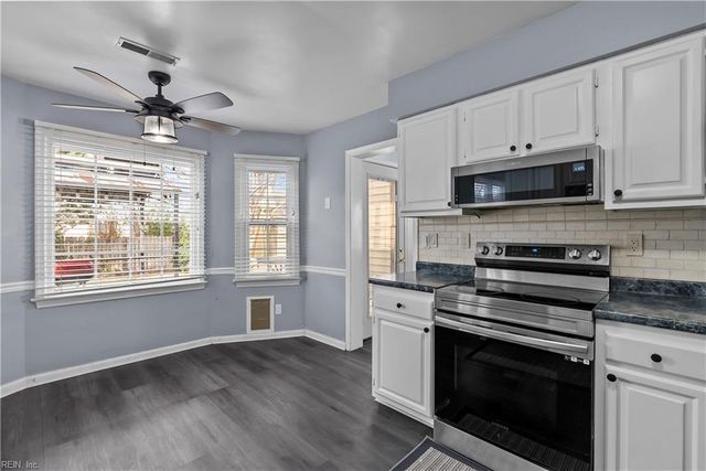 4276 Derby Wharf DR, Virginia Beach, VA 23456