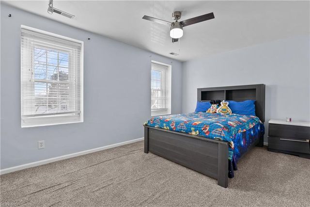 4276 Derby Wharf DR, Virginia Beach, VA 23456