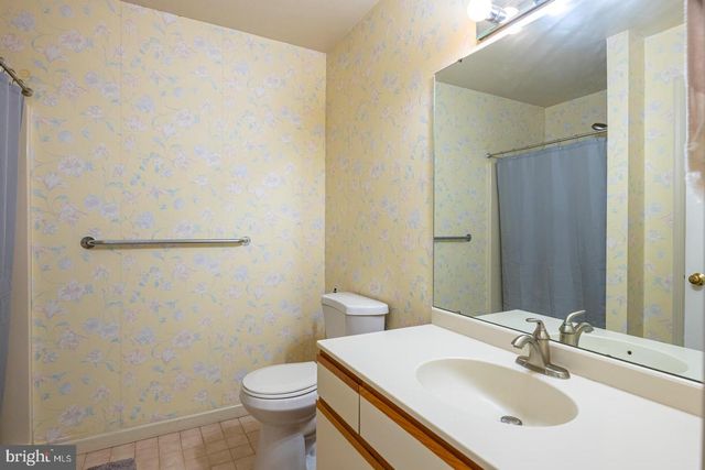 121 HEATHER LN, Wyomissing, PA 19610