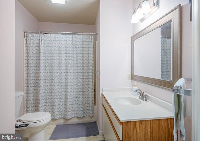 121 HEATHER LN, Wyomissing, PA 19610