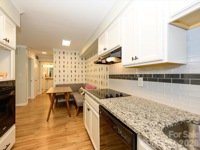 4743 Hedgemore Drive, Charlotte, NC 28209