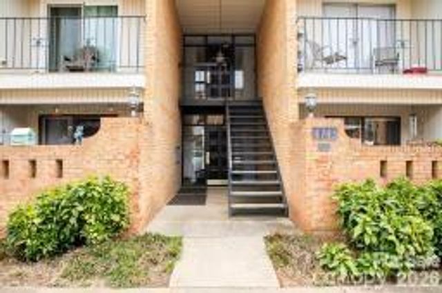 4743 Hedgemore Drive, Charlotte, NC 28209