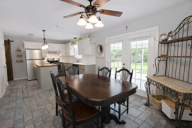 121 Rosedown Dr, Thibodaux, LA 70301