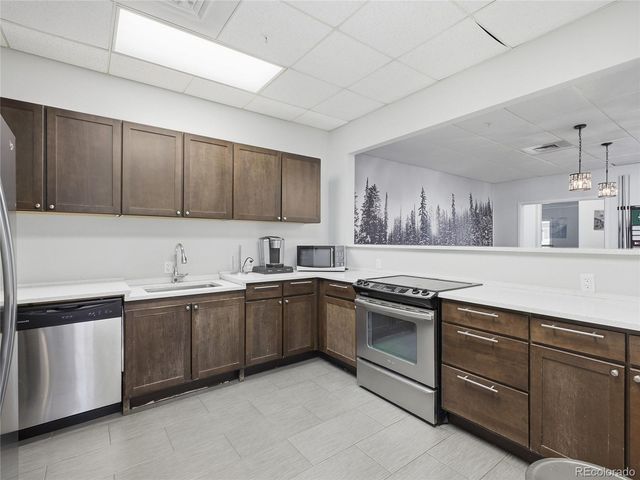 601 W 11th Avenue 604, Denver, CO 80204