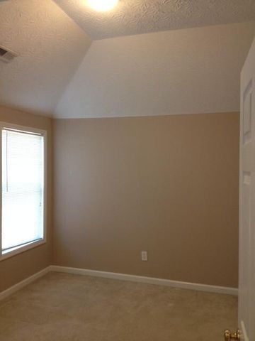 3189 Sweet Clover Lane, Lexington, KY 40509