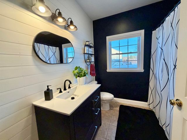 2 Shetland Lane, Swanton, VT 05488