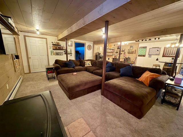 2 Shetland Lane, Swanton, VT 05488