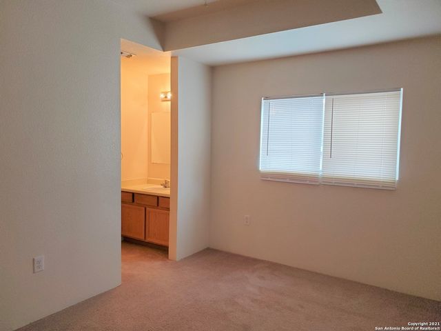 8917 Maverick Draw, San Antonio, TX 78250