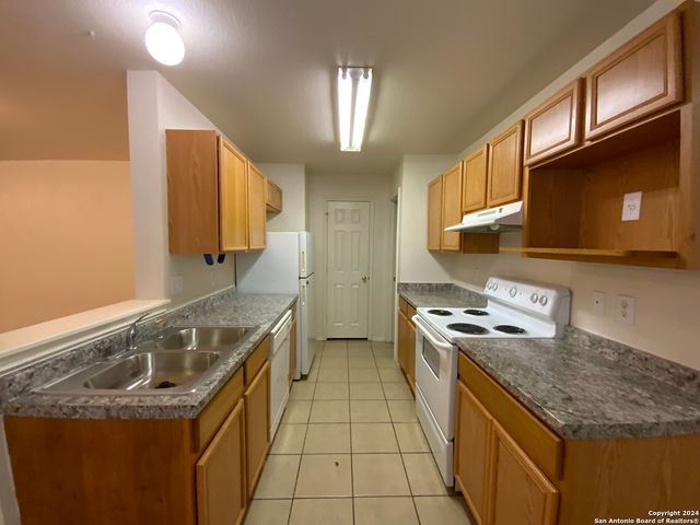 8917 Maverick Draw, San Antonio, TX 78250