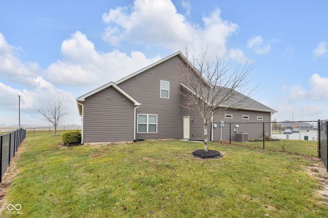 2906 Detford Court, Lebanon, IN 46052