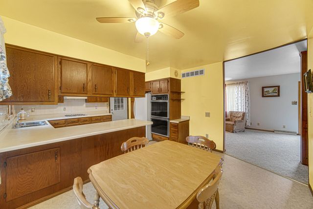 415 Grenway Road, Kingsford Heights, IN 46346