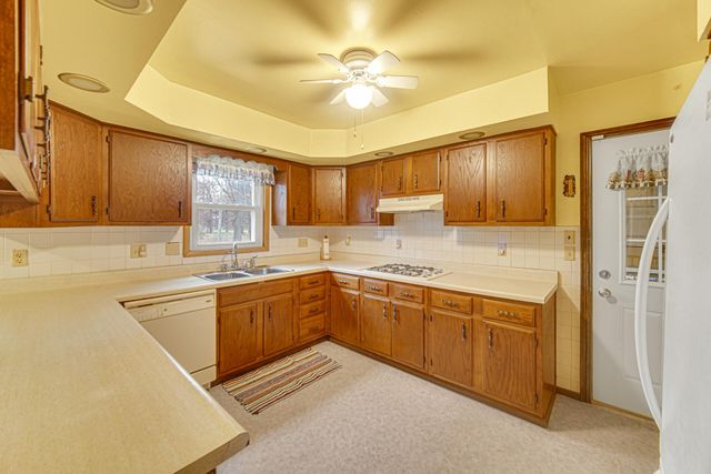 415 Grenway Road, Kingsford Heights, IN 46346