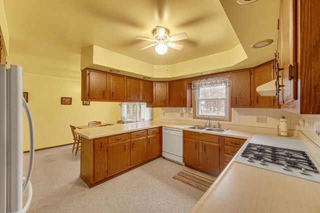 415 Grenway Road, Kingsford Heights, IN 46346