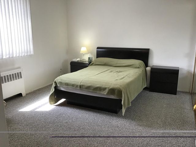 25141 61st Ave # 2, New York City, NY 11362