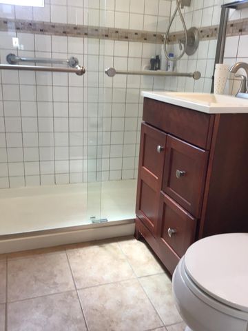25141 61st Ave # 2, New York City, NY 11362