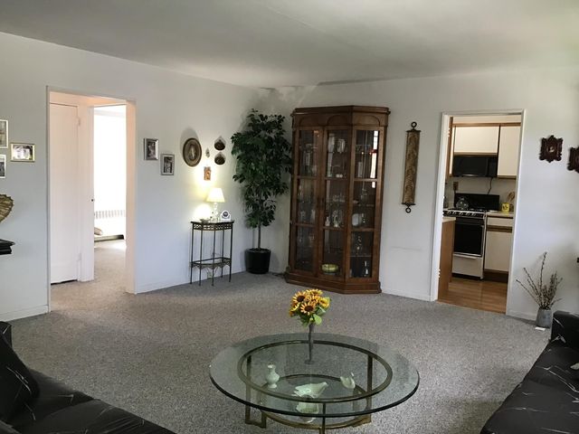 25141 61st Ave # 2, New York City, NY 11362