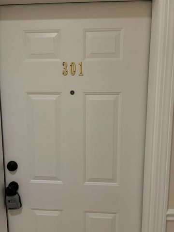 116 31st Ave N Apt 301, Nashville, TN 37203