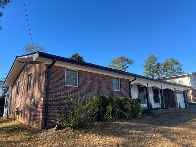 6413 Maddox Road, Morrow, GA 30260