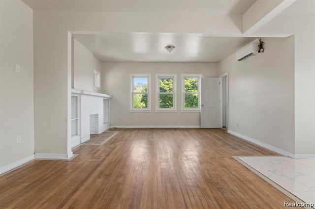 9925 Mcquade Street, Detroit, MI 48206