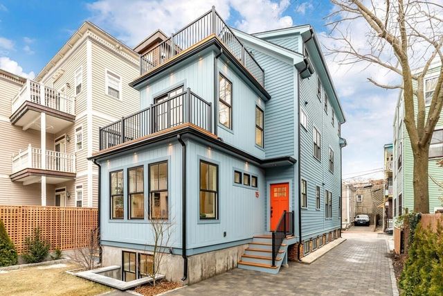 15 Gardner Rd 15, Cambridge, MA 02139