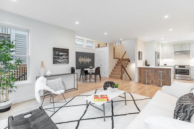 15 Gardner Rd 15, Cambridge, MA 02139