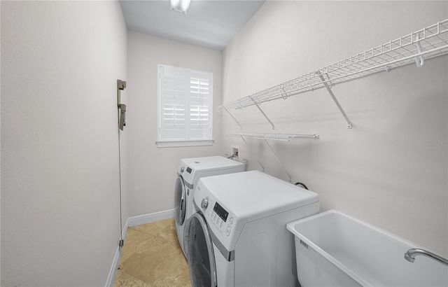 4961 ANNISTON CIRCLE, Tampa, FL 33647