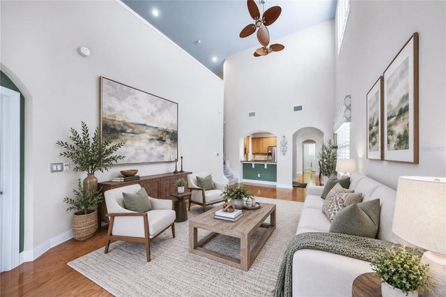 4961 ANNISTON CIRCLE, Tampa, FL 33647