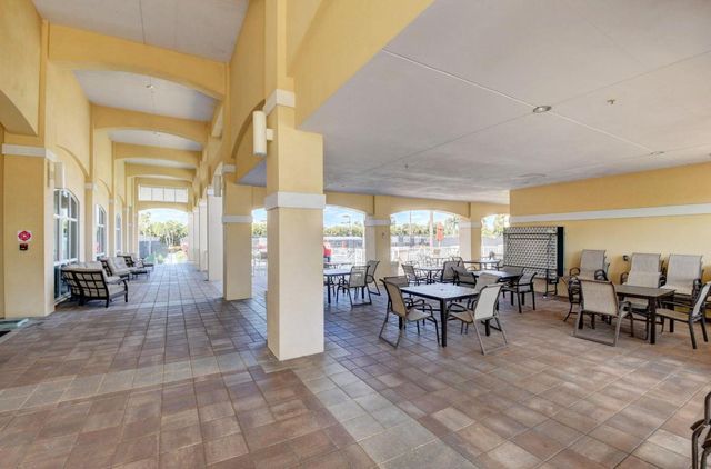 6827 Parisian Way, Lake Worth, FL 33467