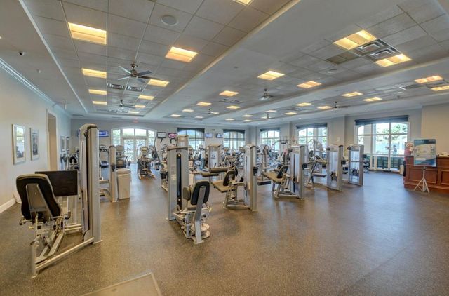 6827 Parisian Way, Lake Worth, FL 33467