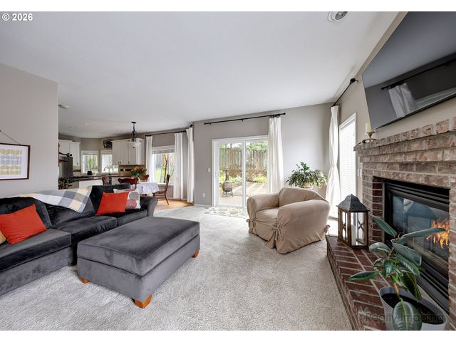12690 Sw HARLEQUIN Dr, Beaverton, OR 97007