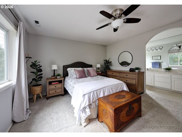 12690 Sw HARLEQUIN Dr, Beaverton, OR 97007
